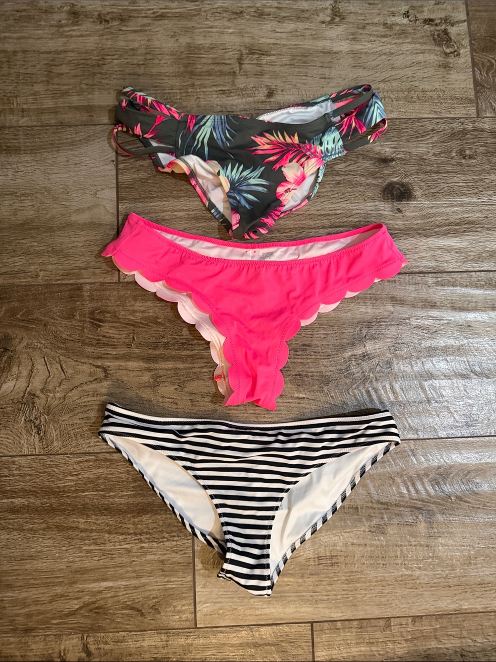 Pink by Victoria’s Secret Mini Bikini Style all are  Sz Medium